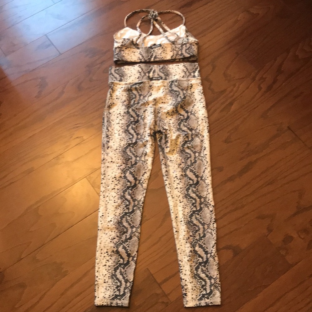 Michi Tigress White Python Snakeskin Matching Set - image 3